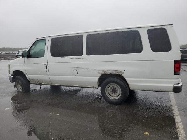 2013 Ford Econoline E350 Super Duty Wagon