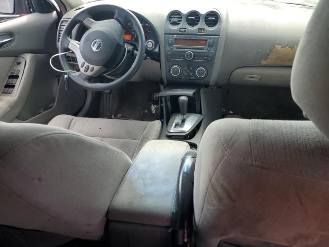 2010 Nissan Altima Base