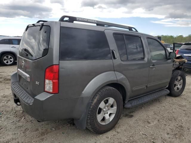 2006 Nissan Pathfinder LE