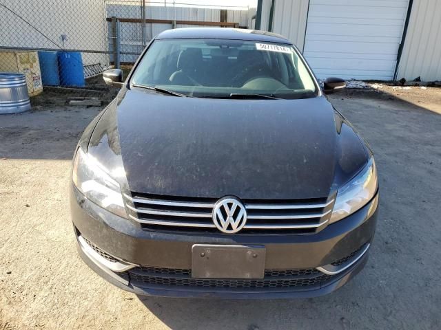 2014 Volkswagen Passat S