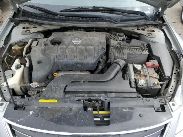 2010 Nissan Altima Base