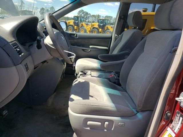 2008 Toyota Sienna CE