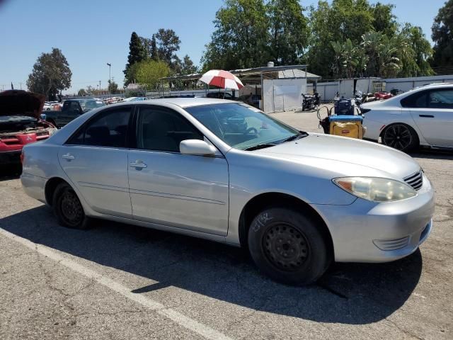 2005 Toyota Camry LE