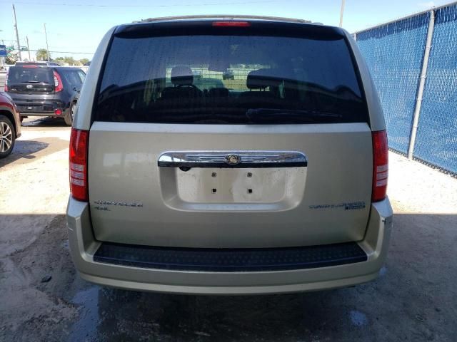 2010 Chrysler Town & Country Touring Plus