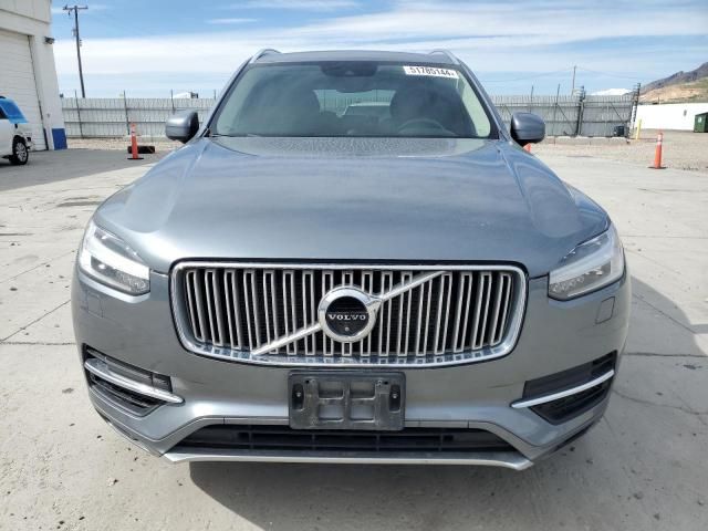 2017 Volvo XC90 T8