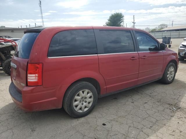 2009 Chrysler Town & Country LX