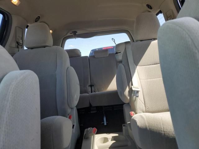 2015 Toyota Sienna LE