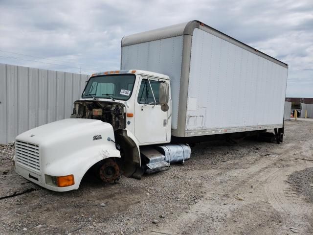 1997 International 4000 4700