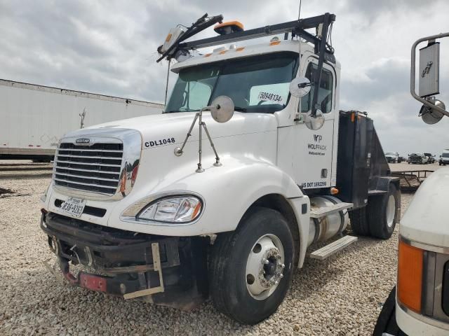 2007 Freightliner Conventional Columbia