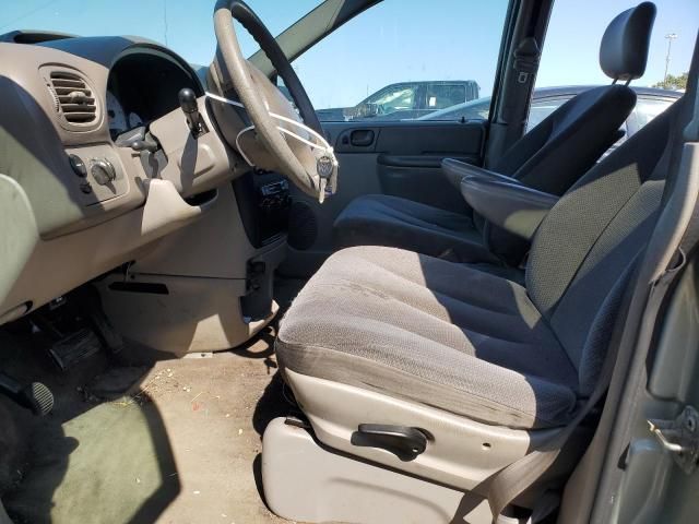 2003 Dodge Grand Caravan SE