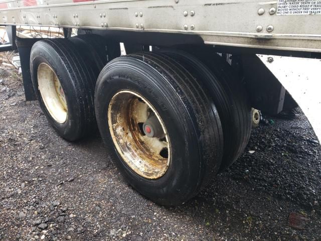 2011 Utility Semi Trailer