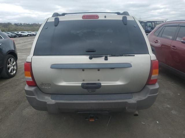 2004 Jeep Grand Cherokee Laredo