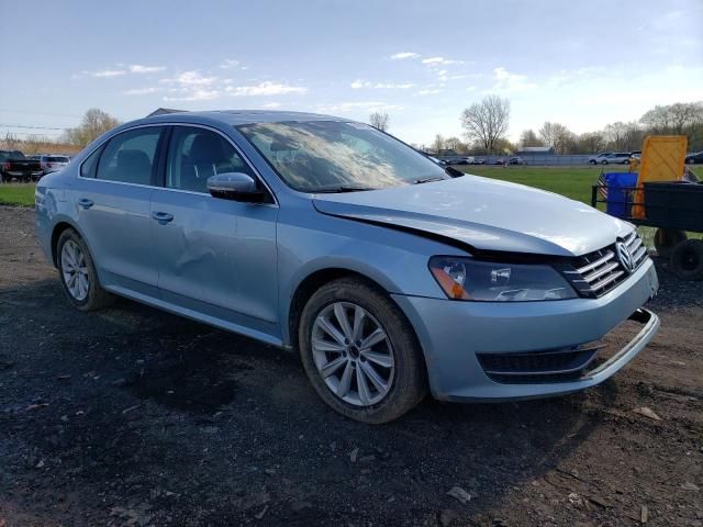 2013 Volkswagen Passat SEL