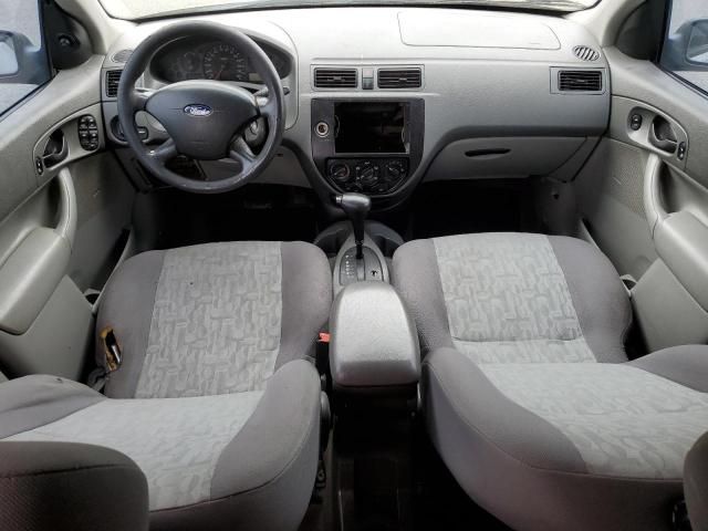 2005 Ford Focus ZX4