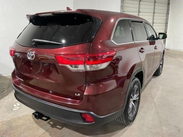 2017 Toyota Highlander LE