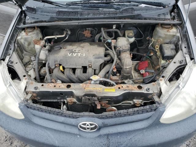 2005 Toyota Echo