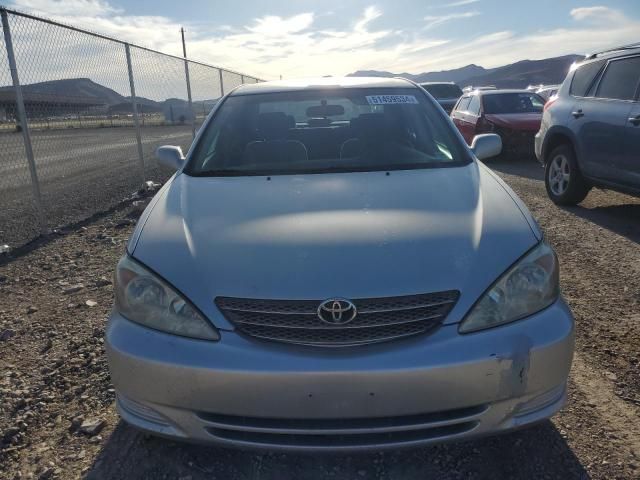 2004 Toyota Camry LE