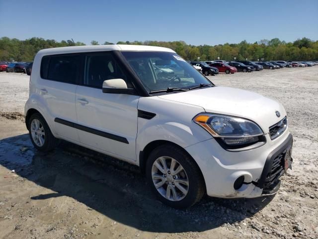 2013 KIA Soul +