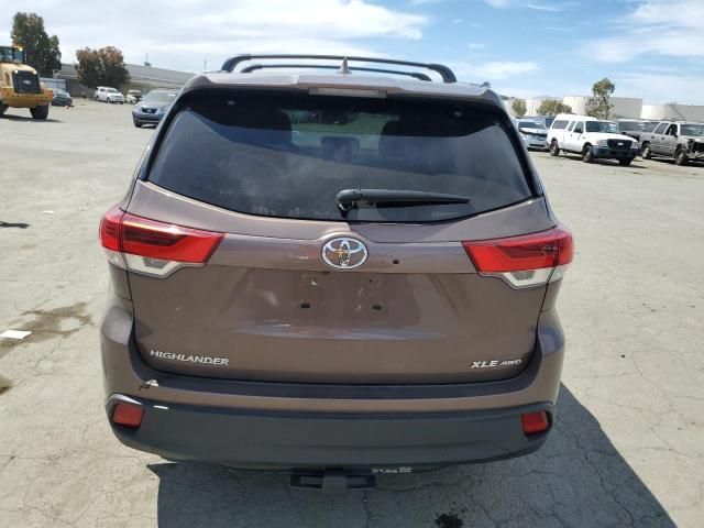 2018 Toyota Highlander SE