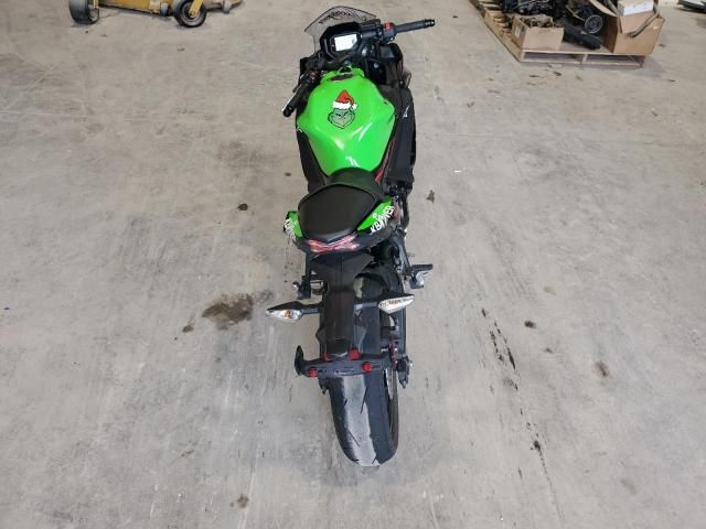 2022 Kawasaki EX650 N