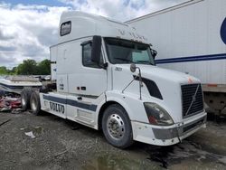 Salvage trucks for sale at Conway, AR auction: 2006 Volvo VN VNL