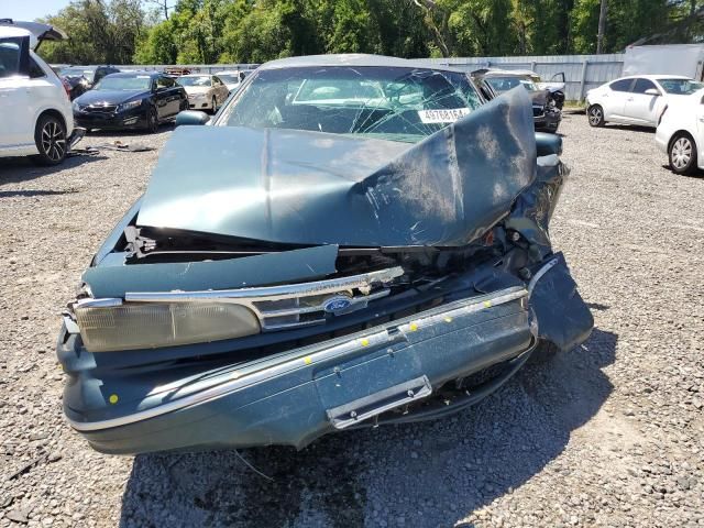 1996 Ford Crown Victoria LX