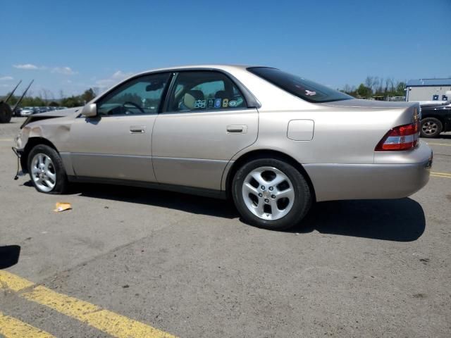 2001 Lexus ES 300