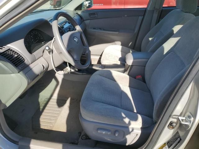 2004 Toyota Camry LE