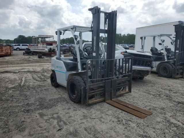 2021 Forklift Lift