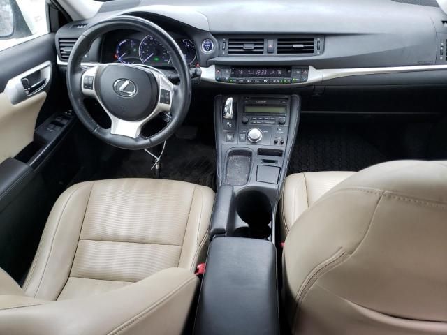 2013 Lexus CT 200