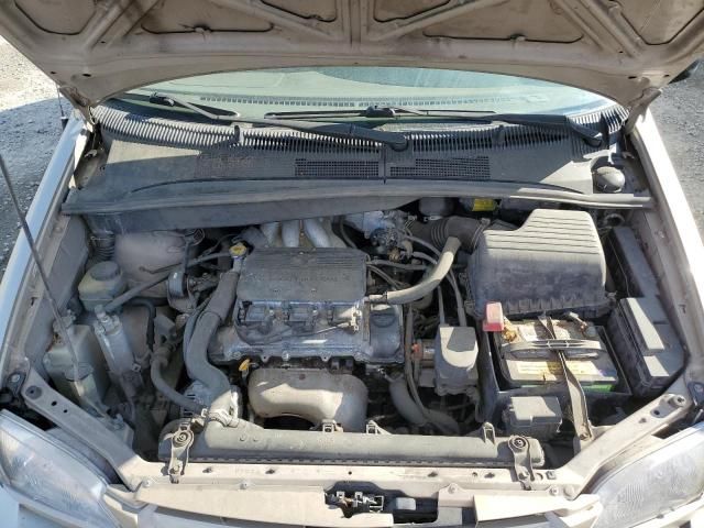 2000 Toyota Sienna LE