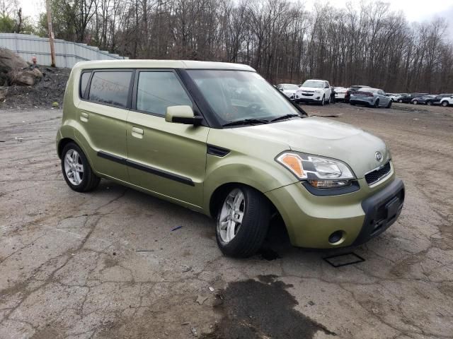 2010 KIA Soul +