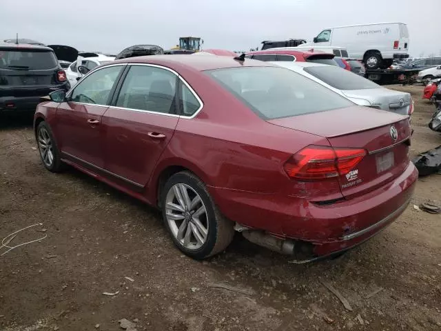 2016 Volkswagen Passat SEL