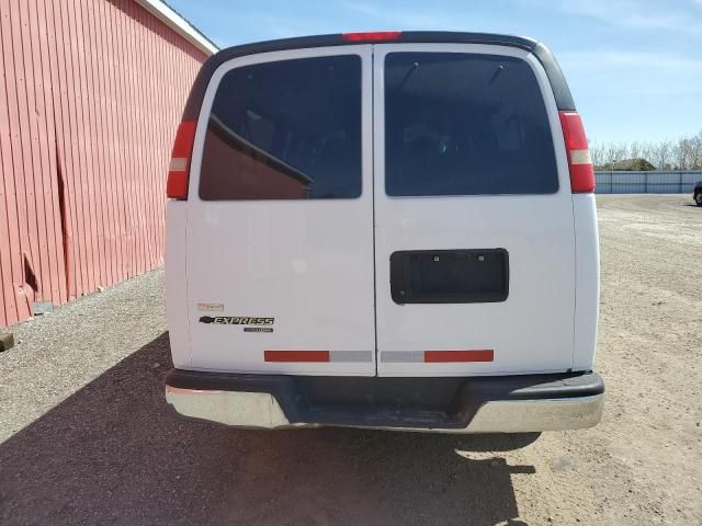 2010 Chevrolet Express G3500 LT