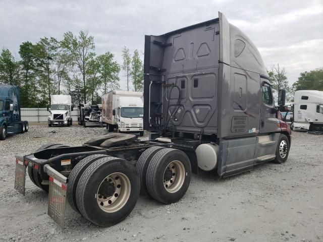 2016 Freightliner Cascadia 125