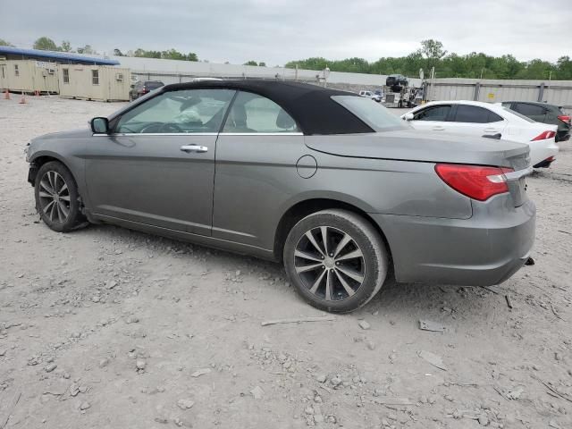 2012 Chrysler 200 Limited