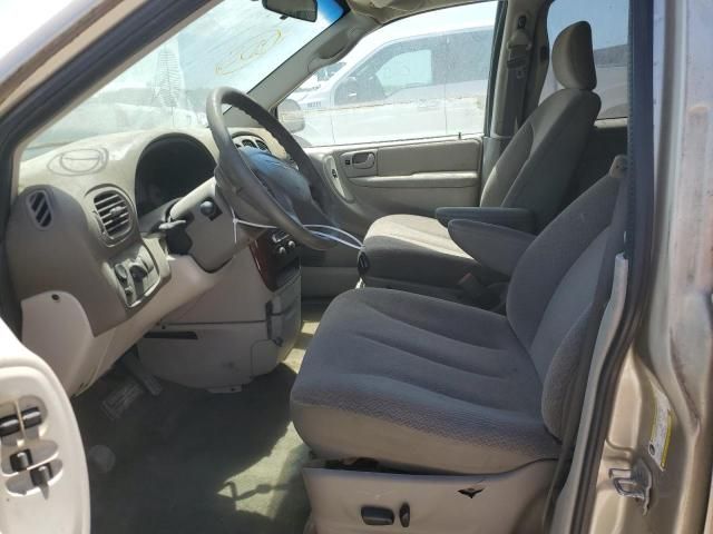 2007 Chrysler Town & Country LX