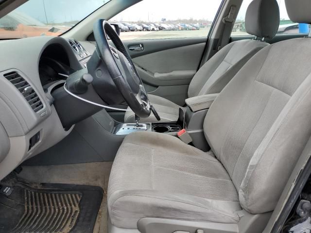 2010 Nissan Altima Base