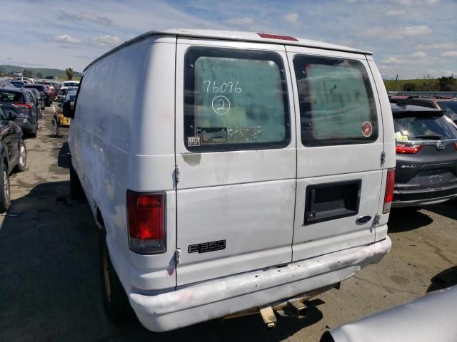 2004 Ford Econoline E350 Super Duty Van