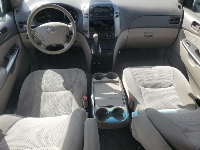 2006 Toyota Sienna CE