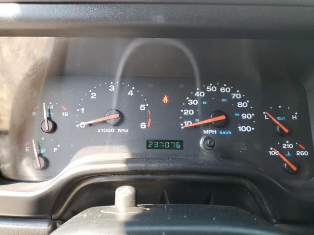 2004 Jeep Wrangler / TJ SE