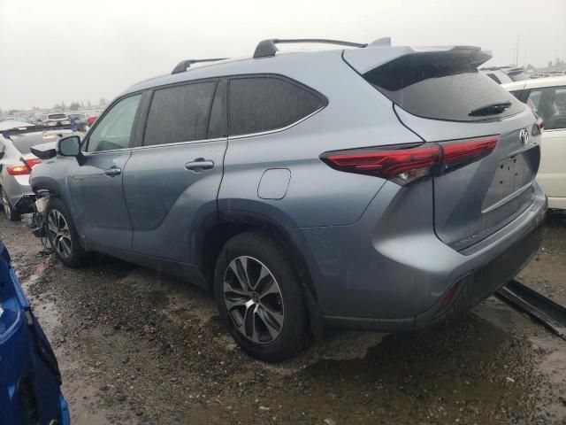 2020 Toyota Highlander Hybrid XLE