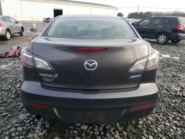 2013 Mazda 3 I