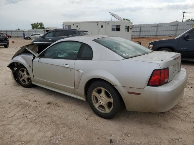 2004 Ford Mustang