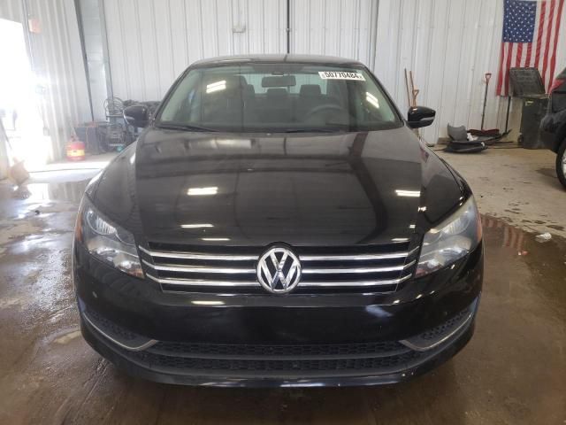 2014 Volkswagen Passat S