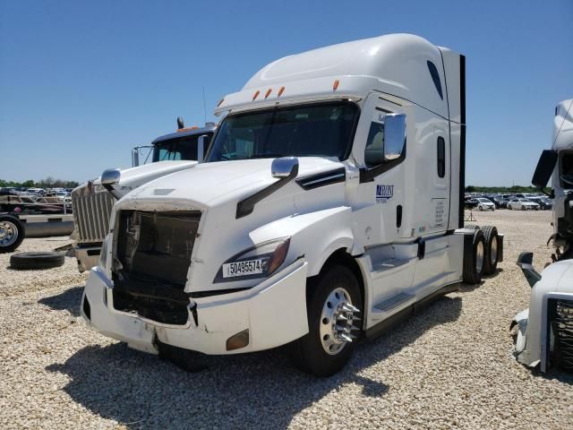 2020 Freightliner Cascadia 126