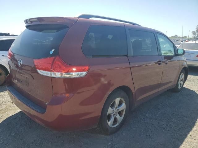 2012 Toyota Sienna LE