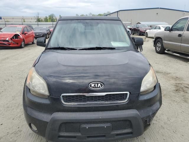 2011 KIA Soul +