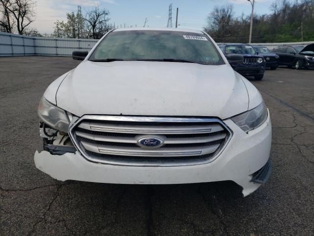 2013 Ford Taurus SE