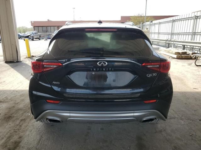 2017 Infiniti QX30 Base